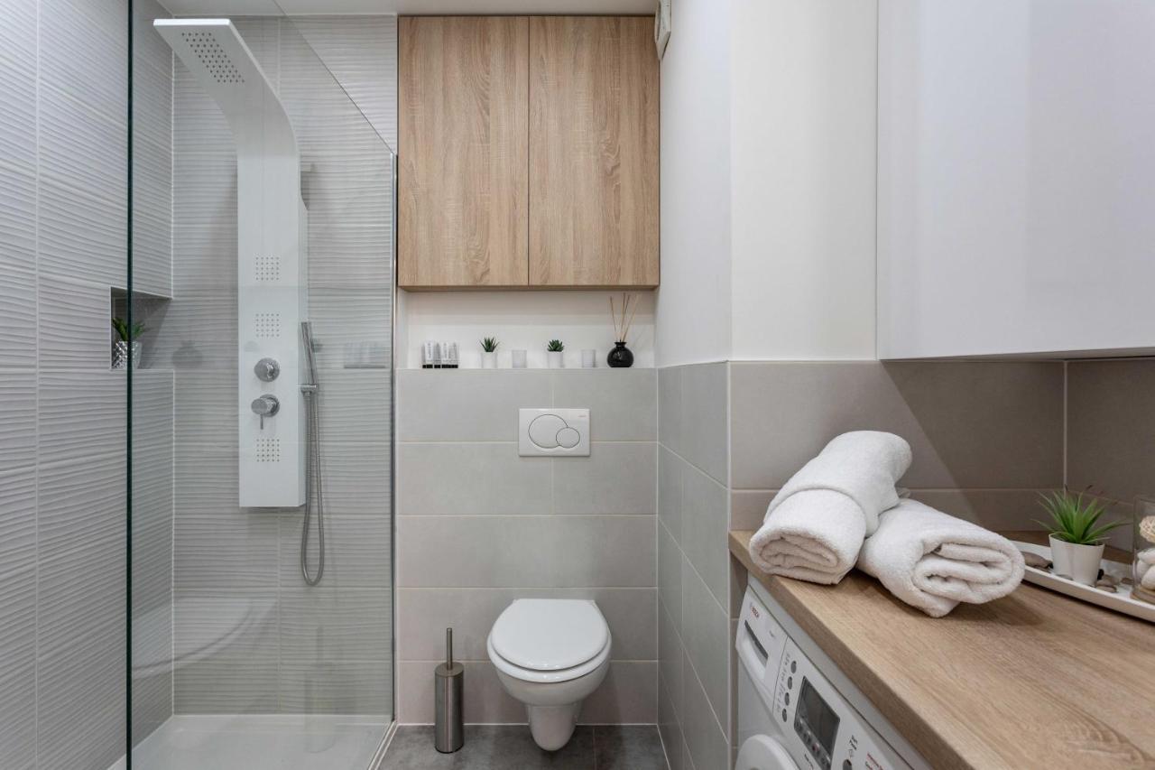 Spacious Apartment In Radnicka Business Zone - Free Parking Zagreb Exterior foto